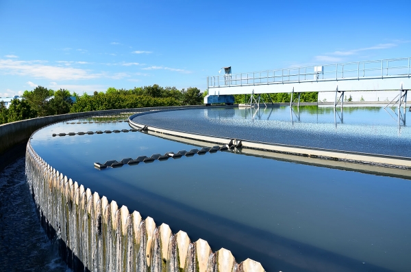 Soluciones de automatización y control de flujo de Bray para la industria de agua y aguas residuales